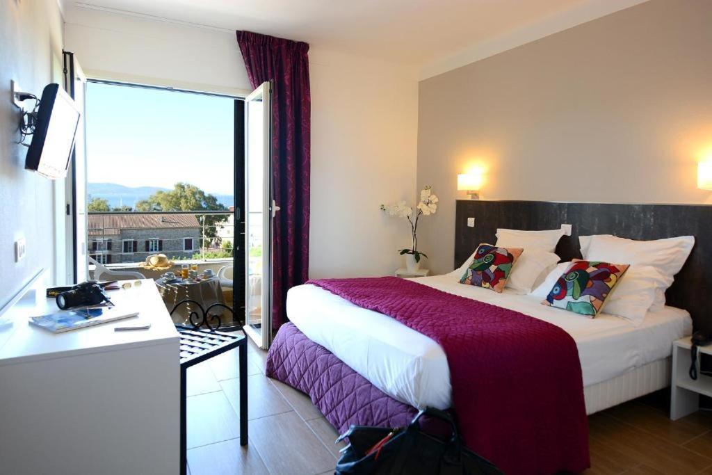 Hotel Les Eucalyptus Porto Pollo Exteriör bild
