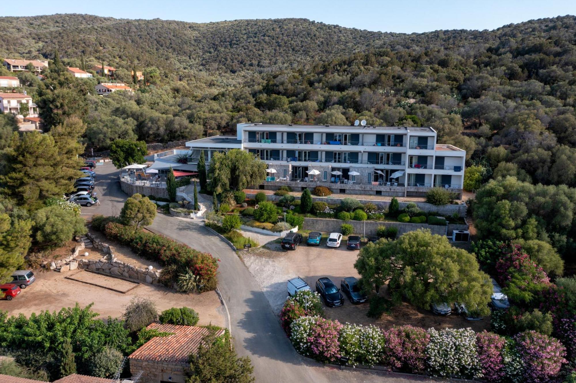 Hotel Les Eucalyptus Porto Pollo Exteriör bild