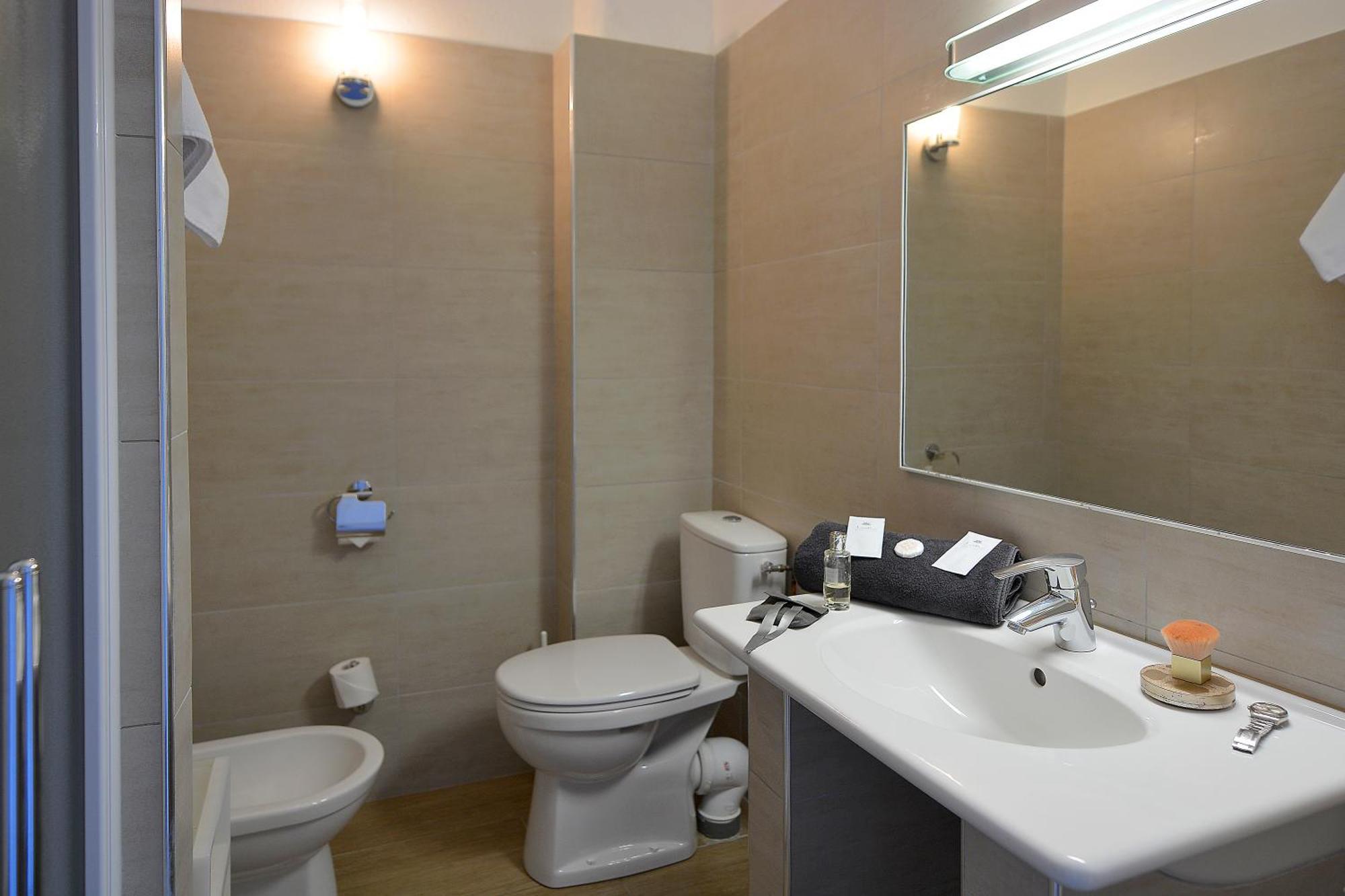 Hotel Les Eucalyptus Porto Pollo Exteriör bild